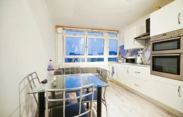 3 bed flat for sale