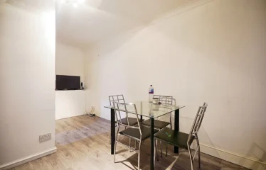 3 bed flat for sale